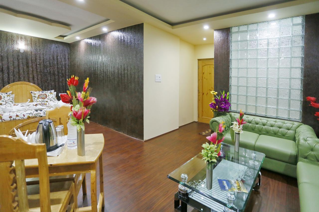 Hotel Shefaf Durgjan Extérieur photo