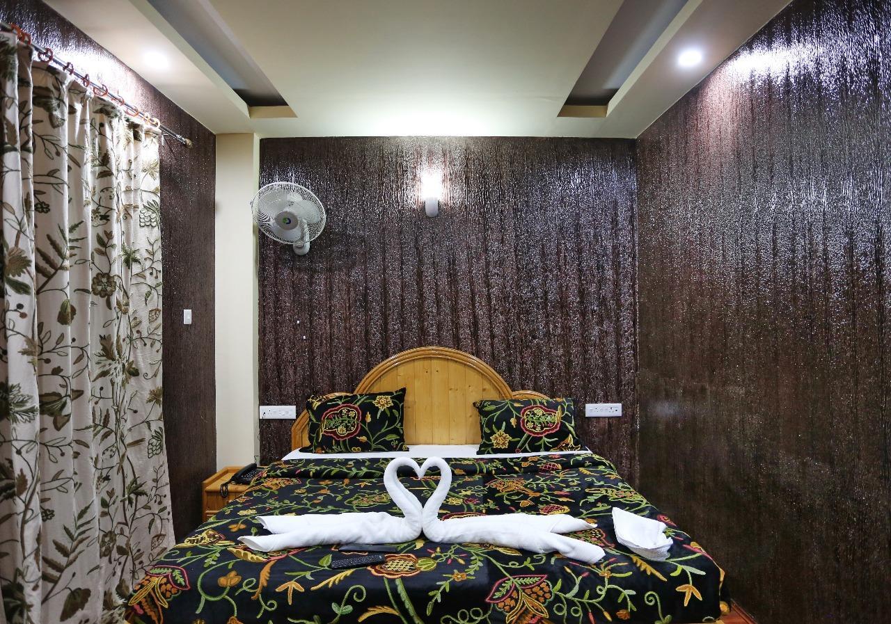 Hotel Shefaf Durgjan Extérieur photo